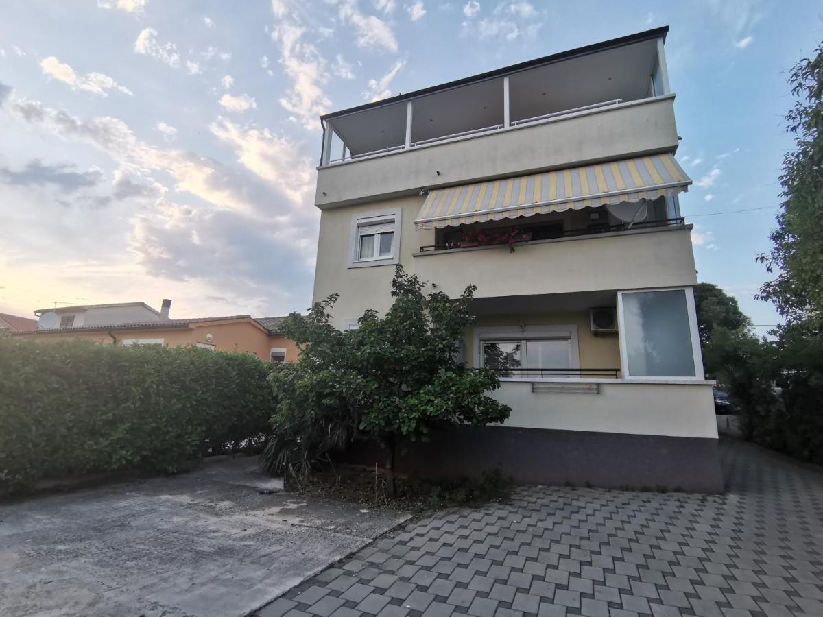 Nice Sunny Apartment Pula Zewnętrze zdjęcie